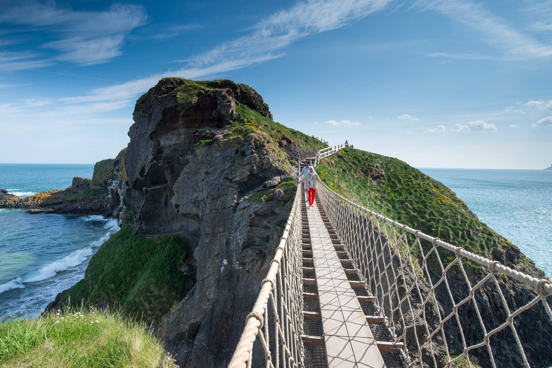 Carrick-a-Rede Rope Bridge - Ballintoy - Causeway Coast & Glens